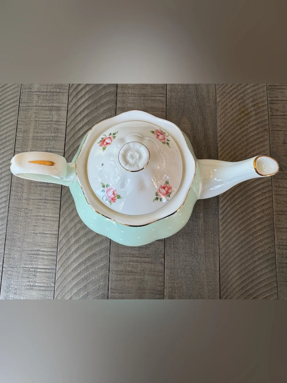 Royal Albert delicate gorgeous